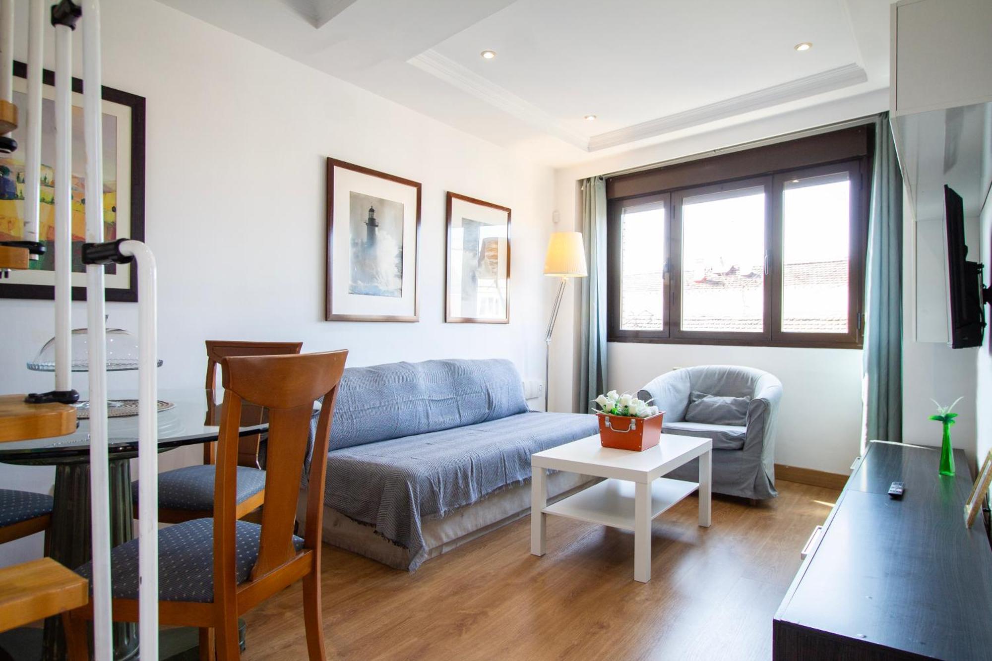 Apartamentos Adelfas Madrid Kültér fotó