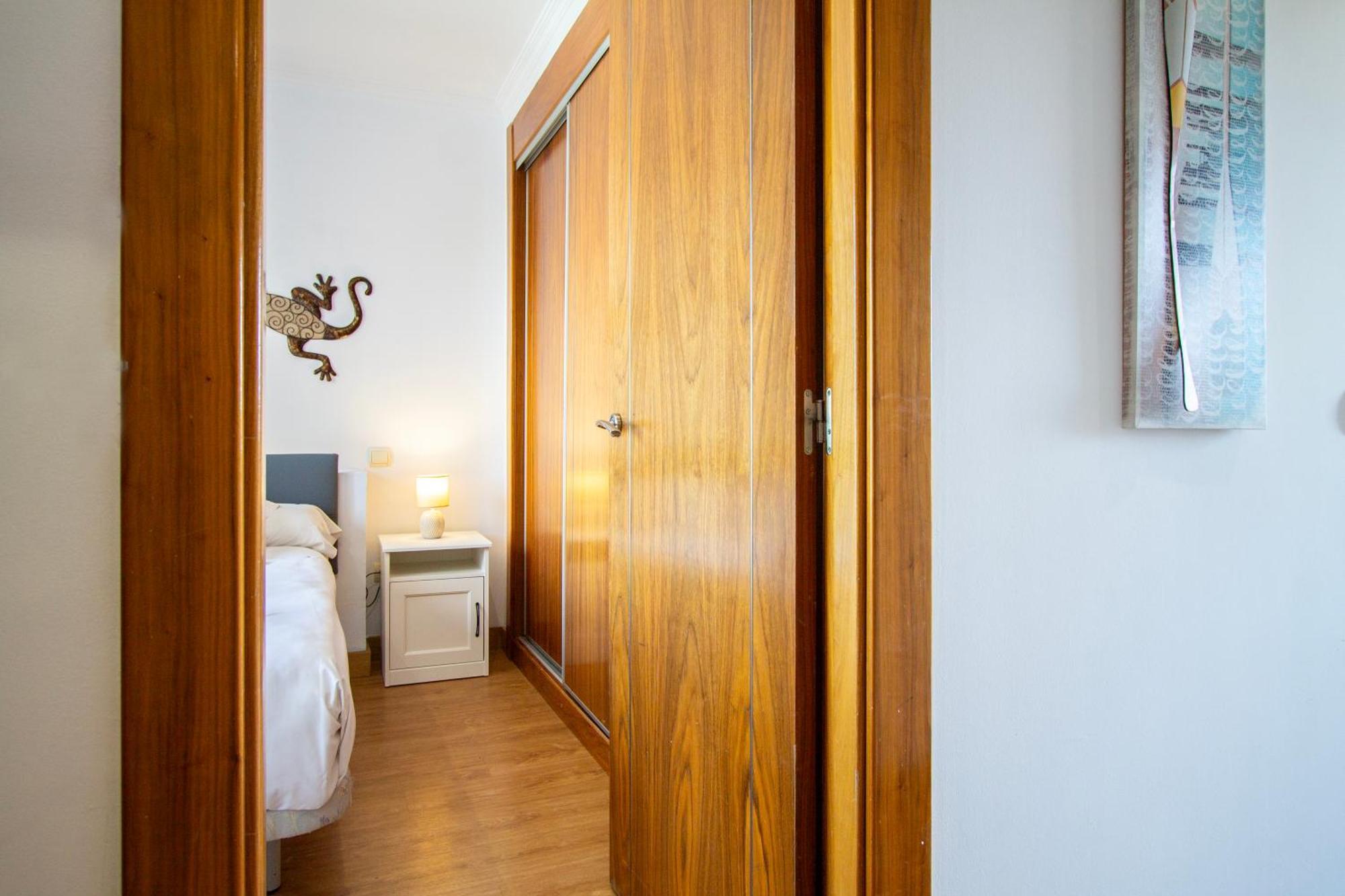 Apartamentos Adelfas Madrid Kültér fotó