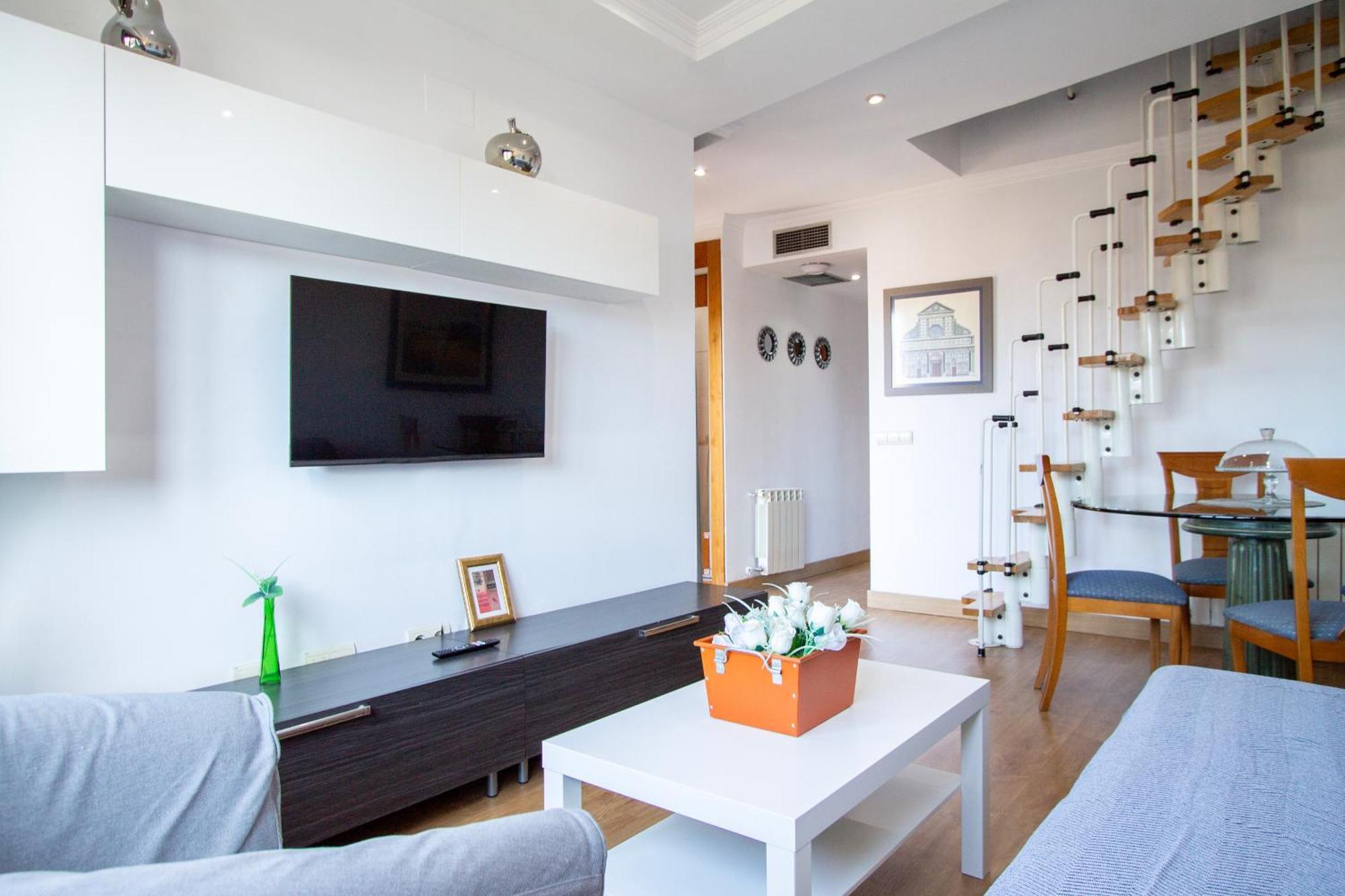 Apartamentos Adelfas Madrid Kültér fotó