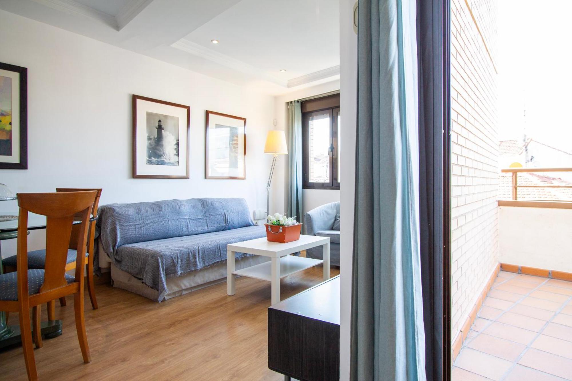 Apartamentos Adelfas Madrid Kültér fotó