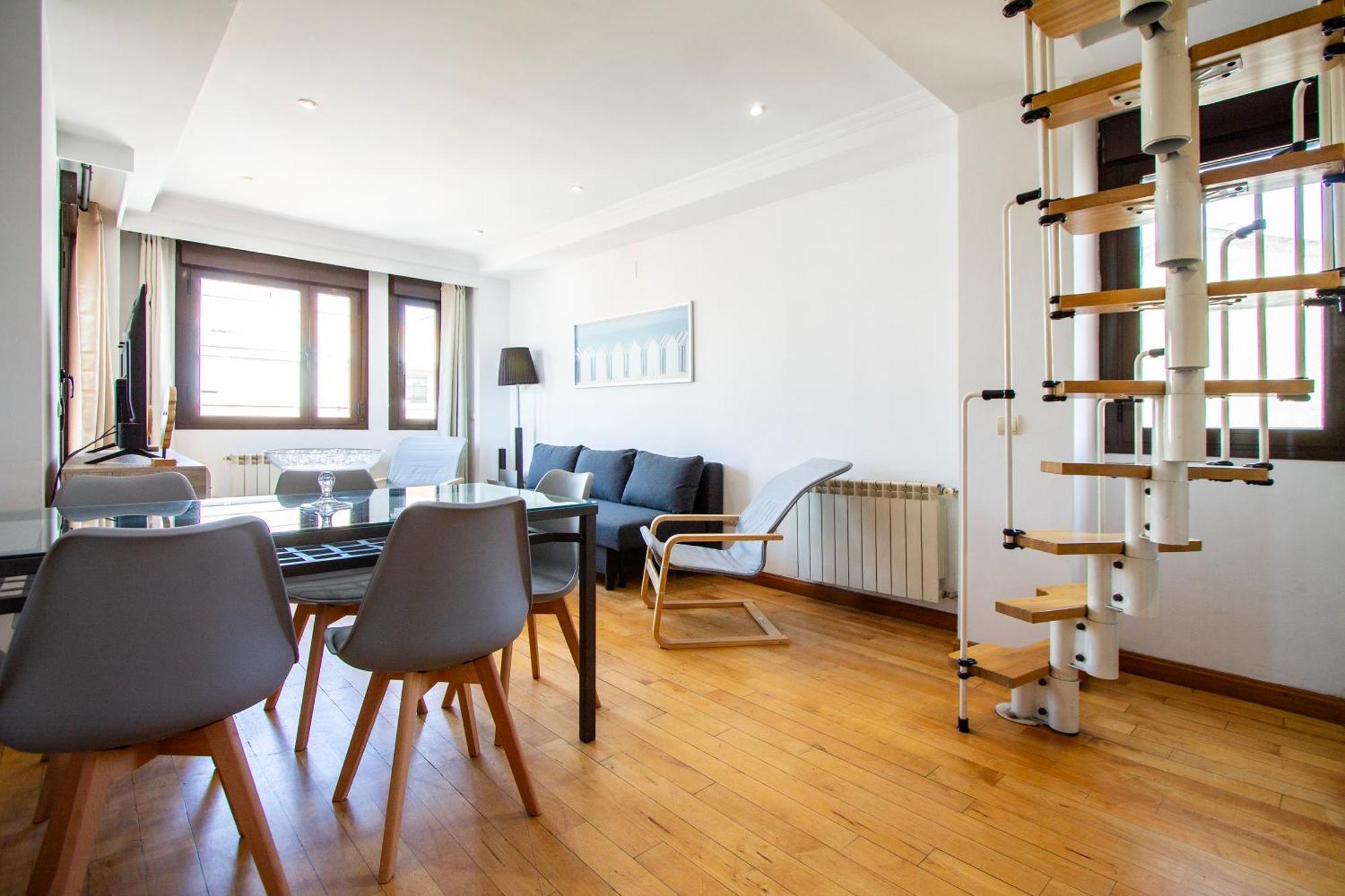 Apartamentos Adelfas Madrid Kültér fotó